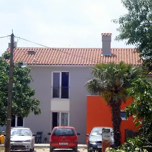 https://apartment-studio-fuart.in-istria.net